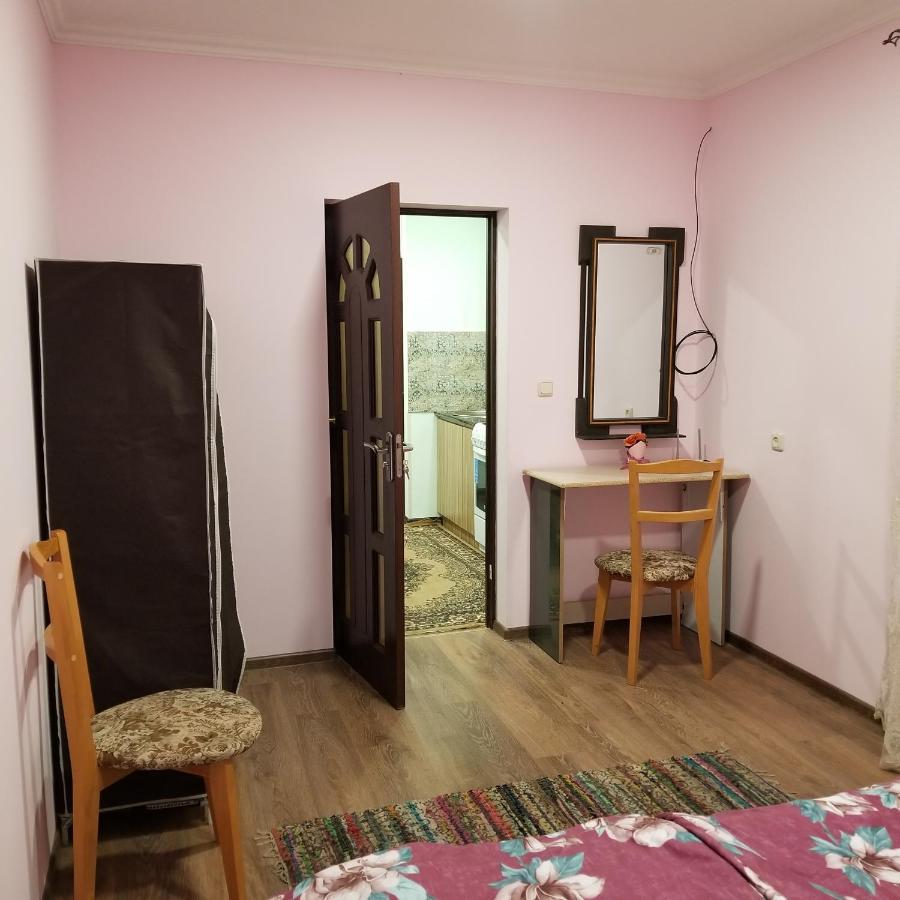 Apartamento Maria Ereván Exterior foto